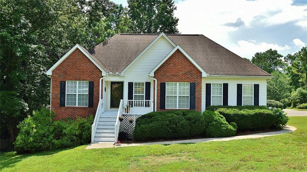 5421 Amherst Way, Flowery Branch, GA 30542