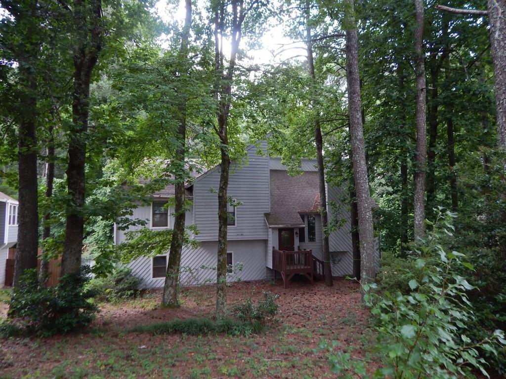 1331 Rhododendron Dr., Acworth, GA 30102