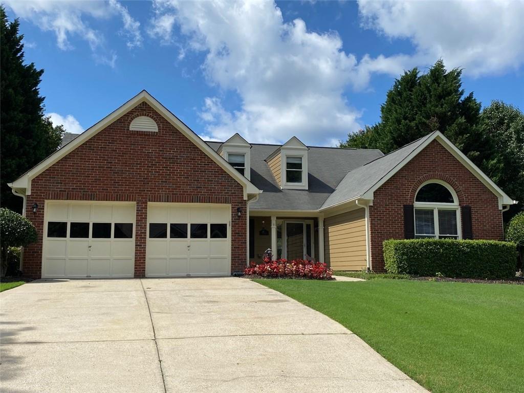 3650 Glennvale Ct., Cumming, GA 30041