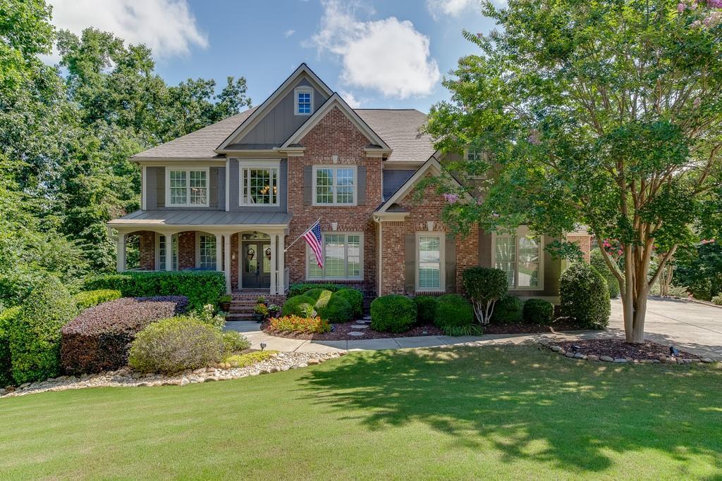 7432 Promenade Ct., Flowery Branch, GA 30542
