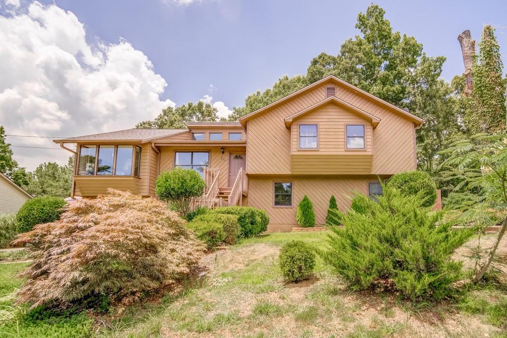 25 Bramblewood Dr., Cartersville, GA 30120
