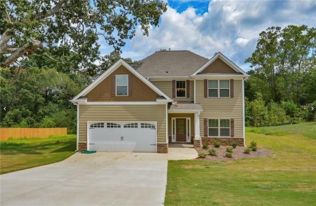 56 Brasstown Dr., Dallas, GA 30132