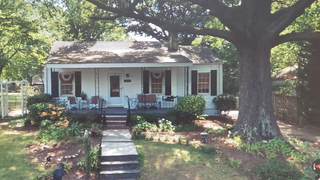 251 SE Grover St., Marietta, GA 30060