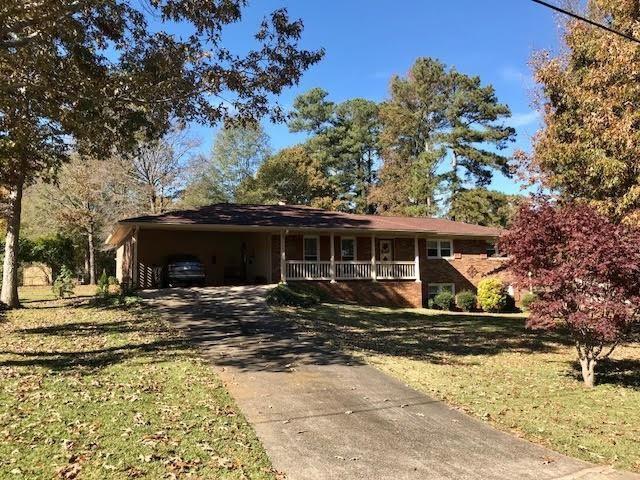 3376 Summit Dr., Douglasville, GA 30135