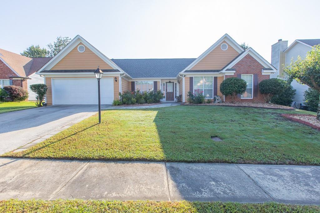 849 Steffi Ct., Lawrenceville, GA 30044
