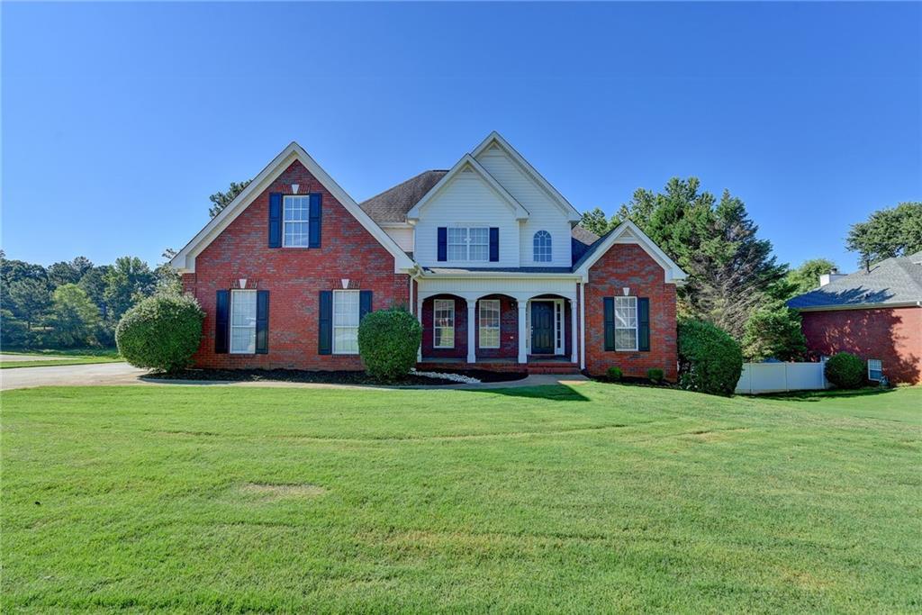 128 Shadow Lake Dr., Conyers, GA 30094