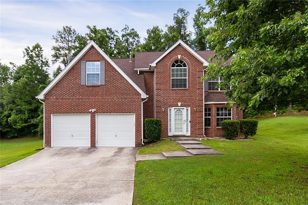 2102 Boulder Gate Dr., Ellenwood, GA 30294
