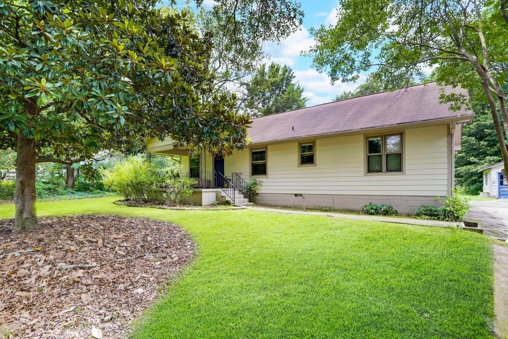 2514 Gwinn Dr., Norcross, GA 30071