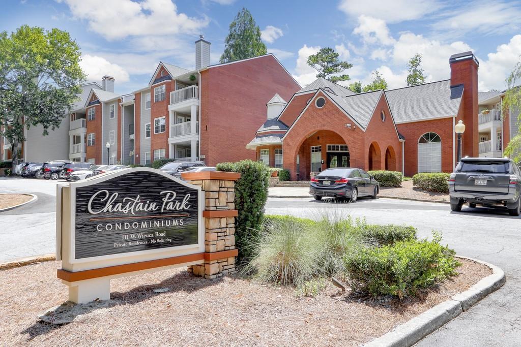 1003 Chastain Park Ct., Atlanta, GA 30342