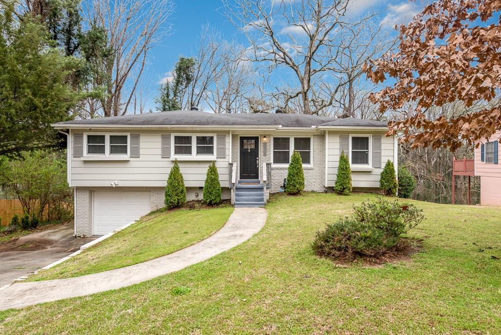 2610 Crestdale Cir., Atlanta, GA 30316