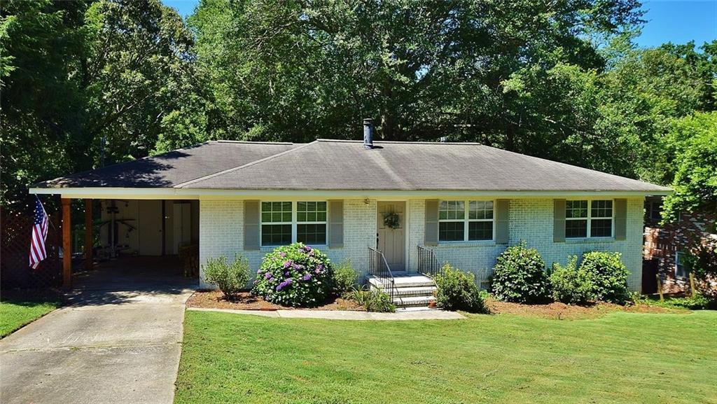 417 Christopher Dr., Gainesville, GA 30501