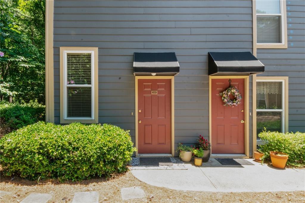 3315 Canyon Point Cir., Roswell, GA 30076