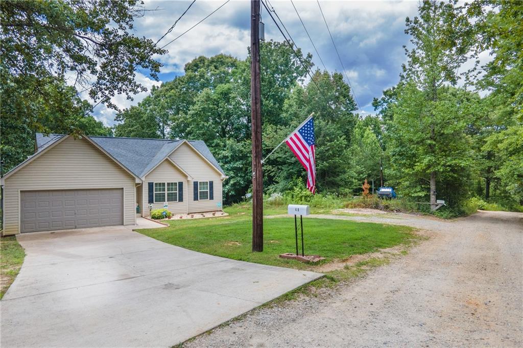 48 Moeser Rd., Tallapoosa, GA 30176