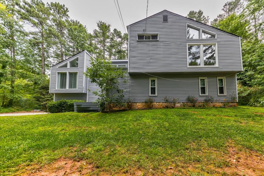 4860 Clark Lake Way, Acworth, GA 30102