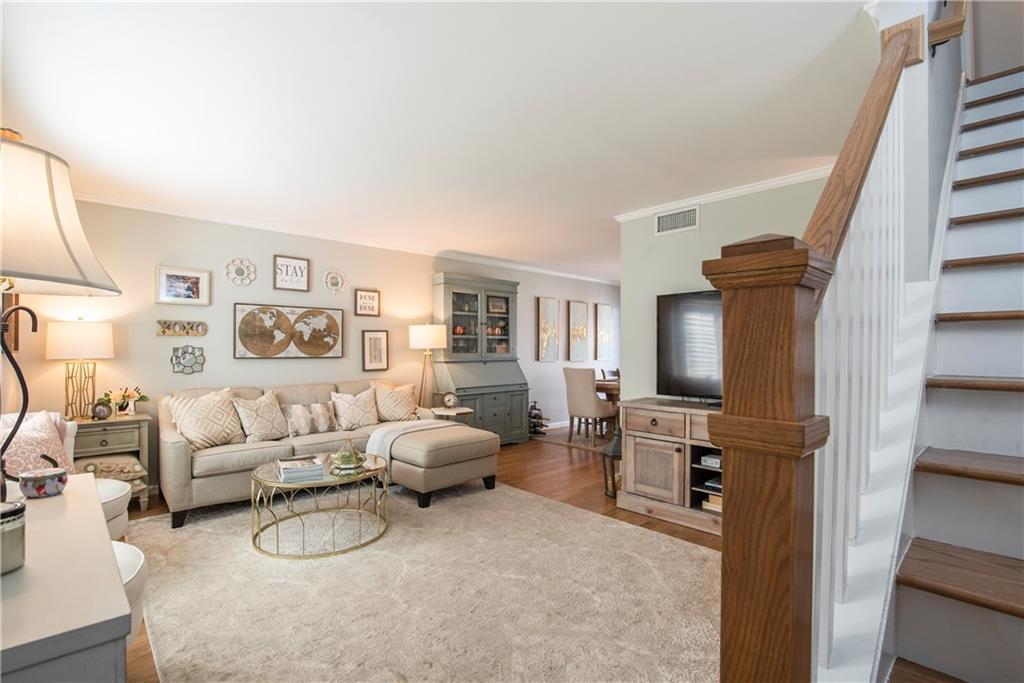 136 Peachtree Memorial Dr. #PA1, Atlanta, GA 30309