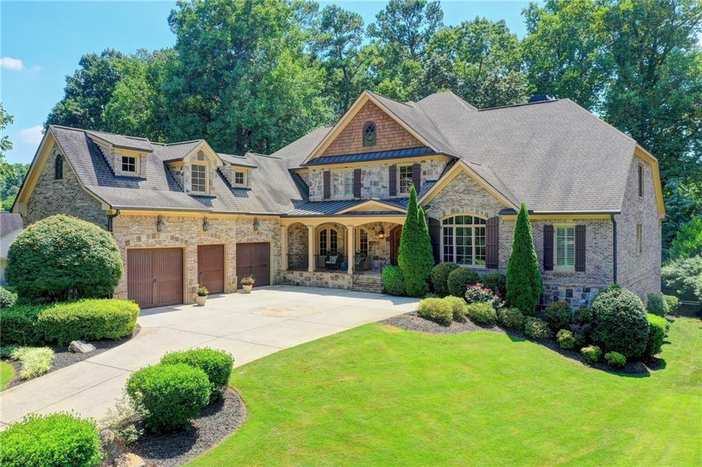 917 Fairfield Dr., Marietta, GA 30068