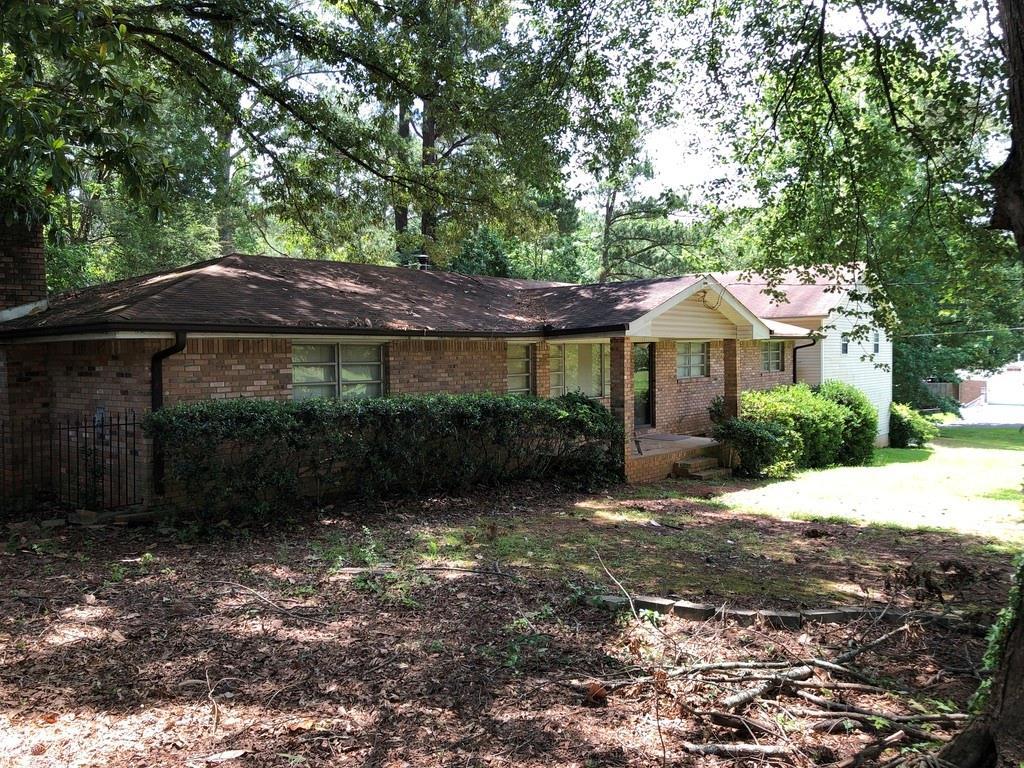 1544 Kell Dr., Austell, GA 30168