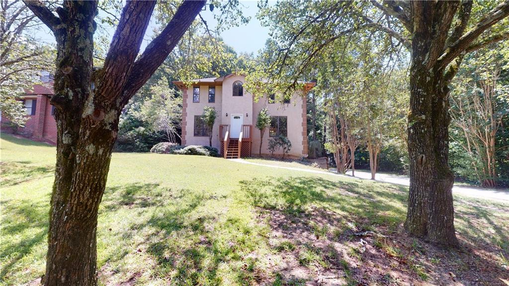1105 Mitchell Crossing Dr., Atlanta, GA 30331