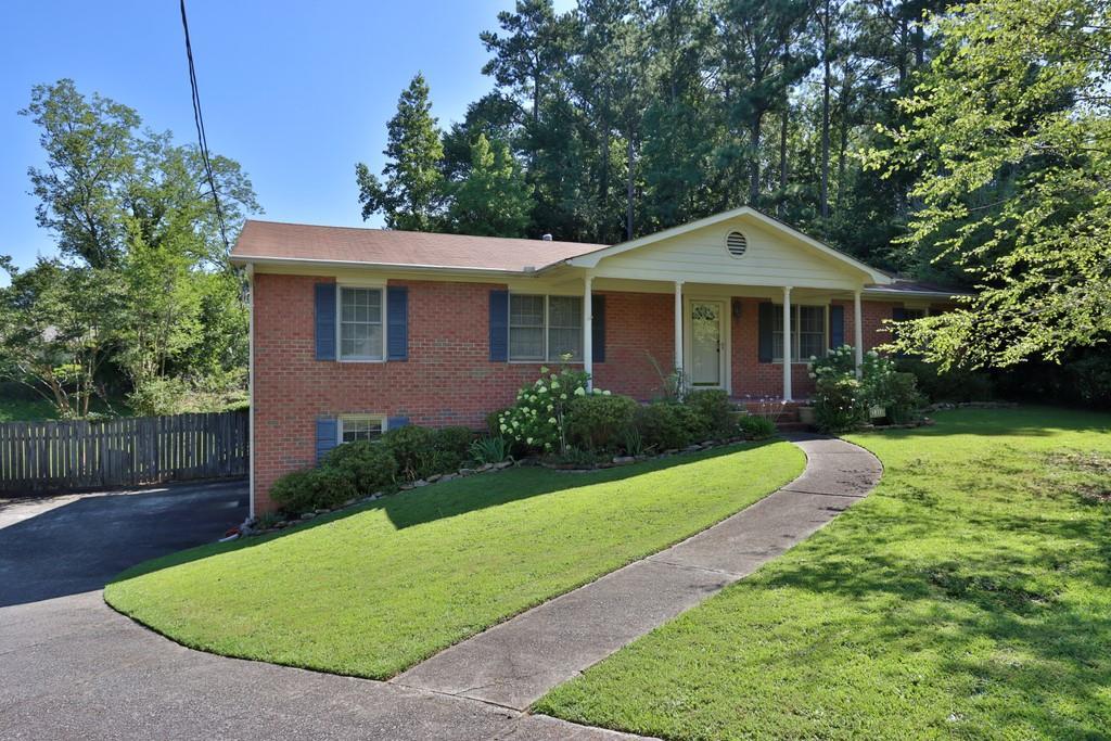 2314 Arbor Ct., Marietta, GA 30066