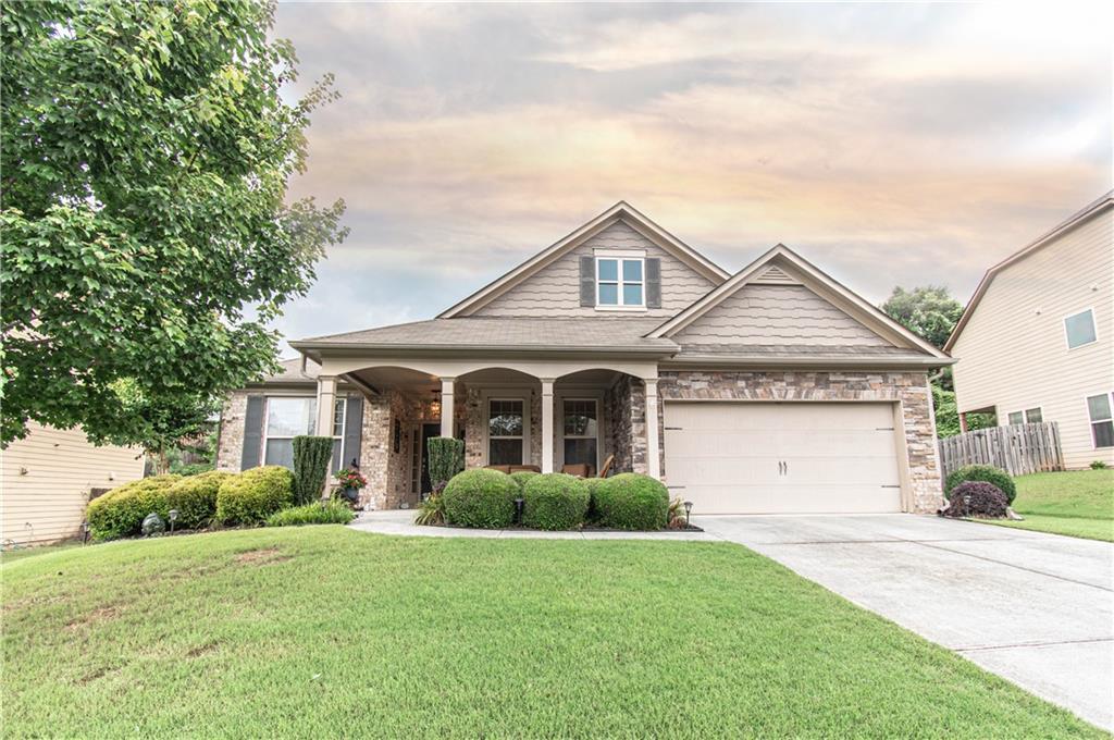 403 N Hampton Tr., Canton, GA 30115