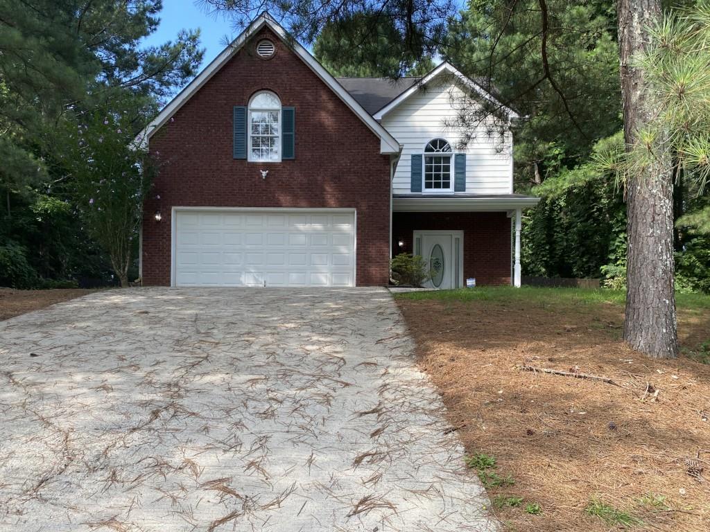 3953 Laurel Bend Dr., Snellville, GA 30039