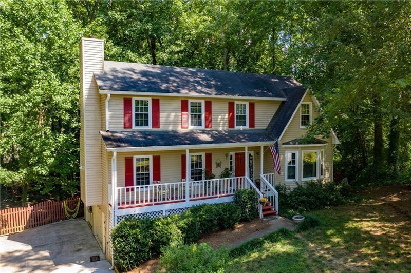 2641 Forest Glen Dr., Marietta, GA 30066
