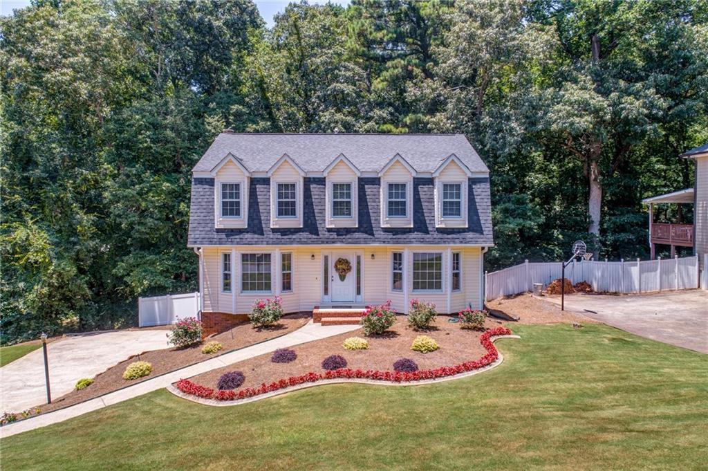 1806 Yorkshire Dr., Woodstock, GA 30189