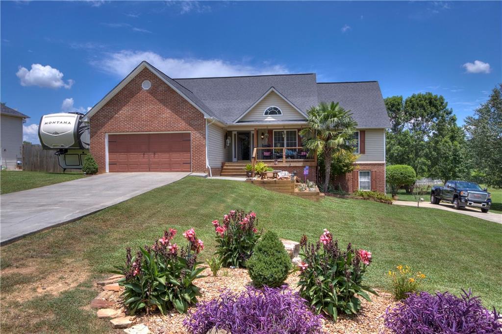 132 Maloy Ln., Calhoun, GA 30701