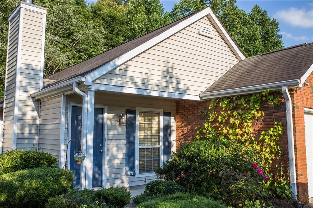 1074 Daventry Crossing, Woodstock, GA 30188
