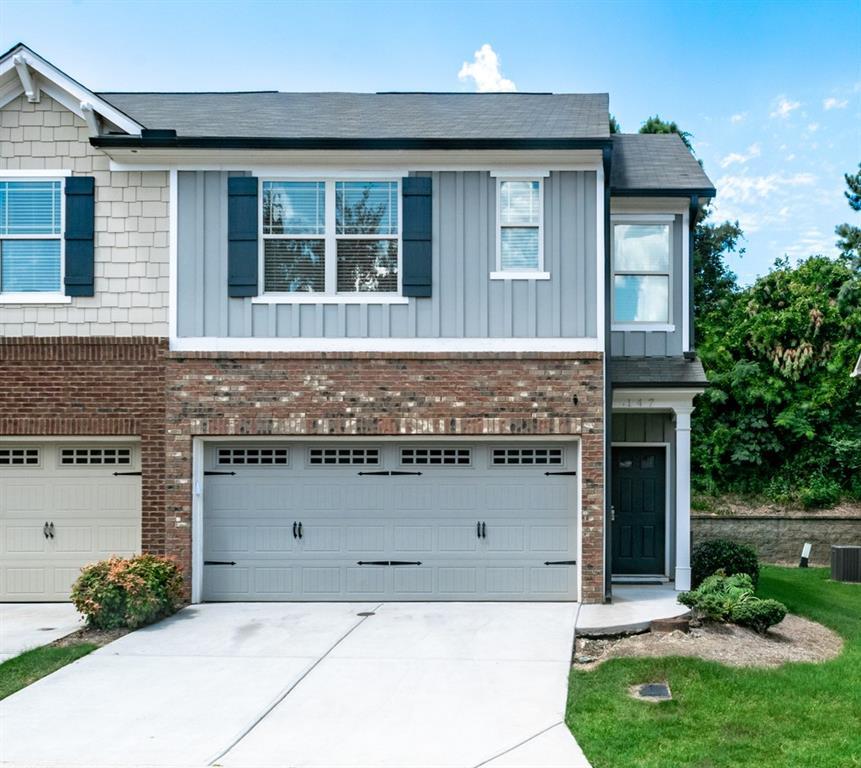 147 Townview Dr., Woodstock, GA 30189