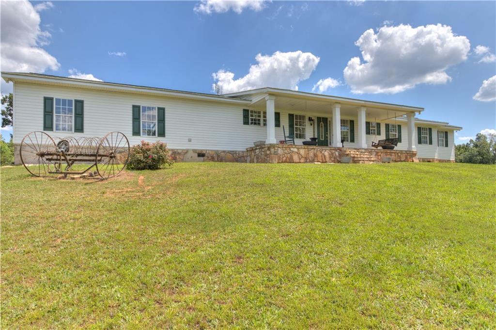 400 Spring Place Rd., White, GA 30184