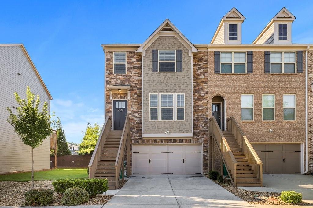 2020 Paxton Dr., Lilburn, GA 30047