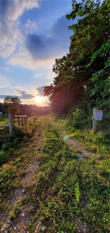 351 E Plainview, Adairsville, GA 30103