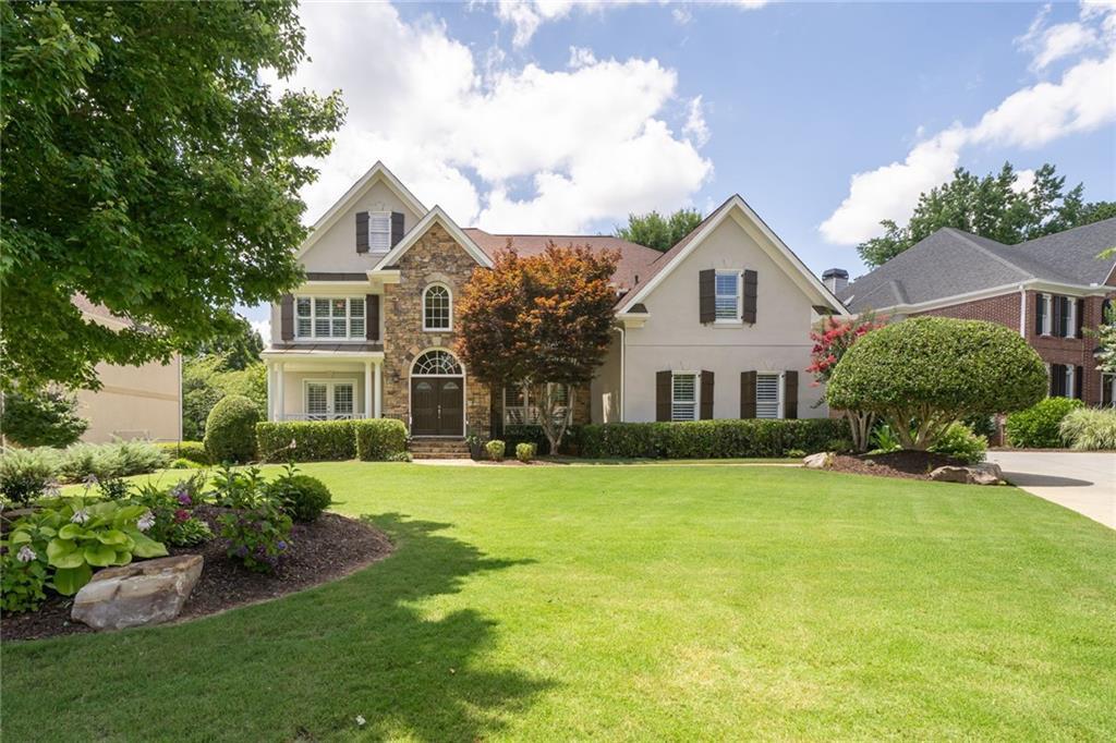 3421 Chartley Ln., Roswell, GA 30075
