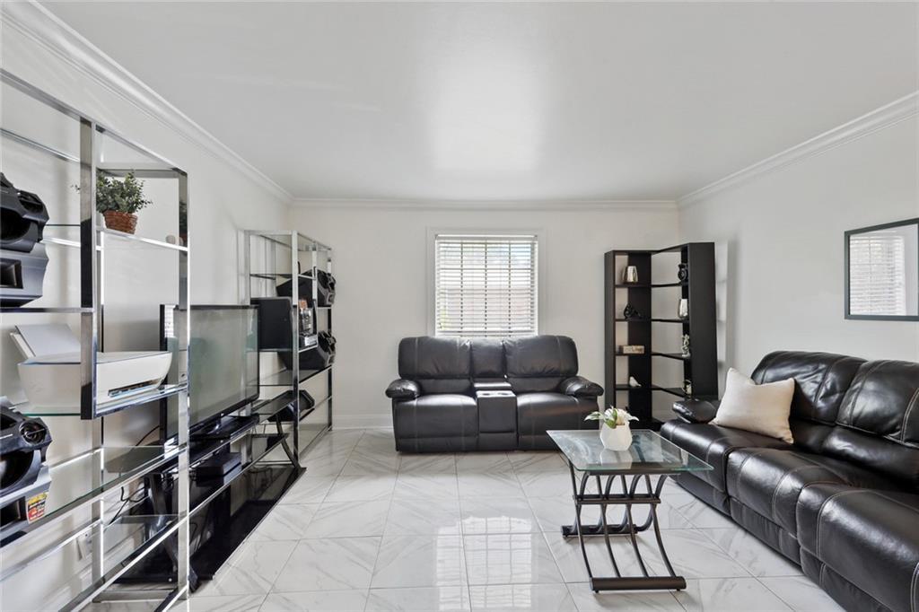 5594 Kingsport Dr. #17, Atlanta, GA 30342