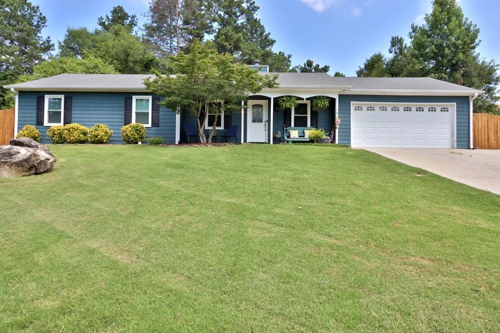 3163 Rocky Point Ct., Snellville, GA 30078