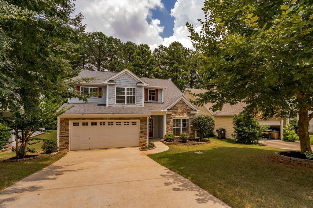 15 Black Diamond Dr., Fairburn, GA 30213