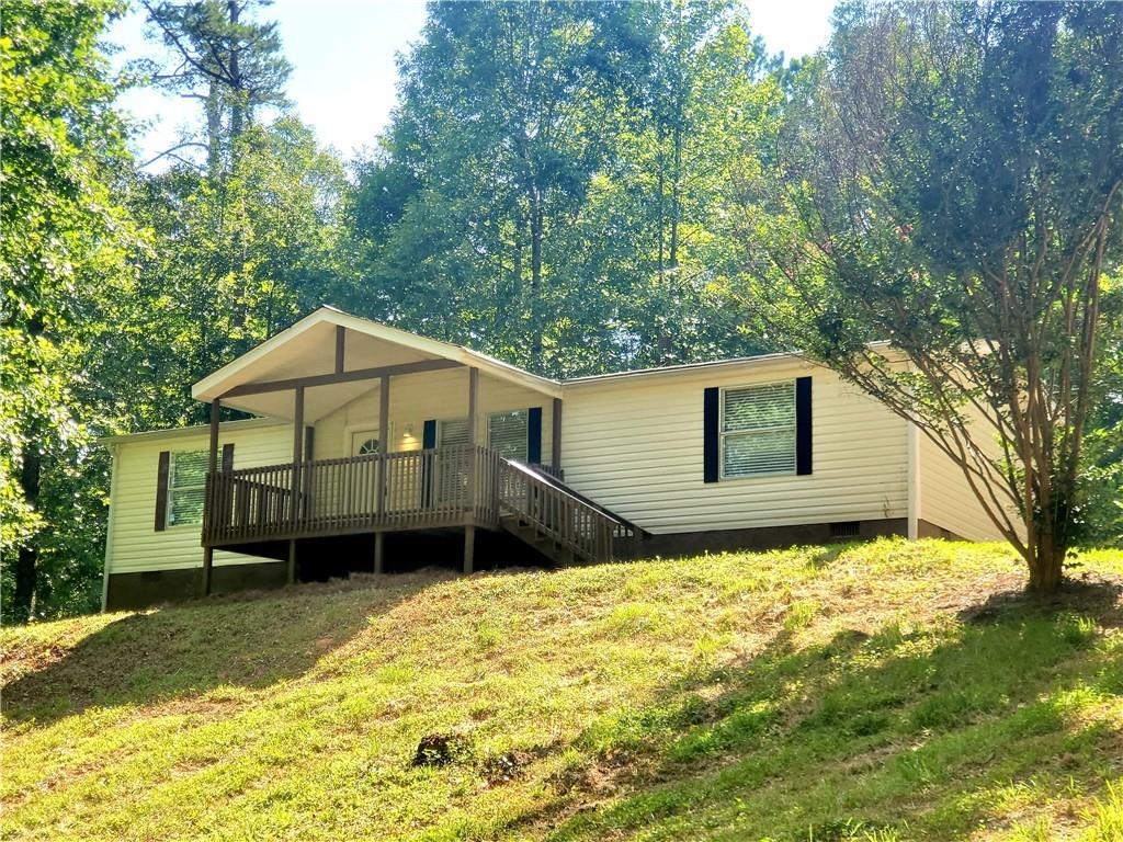 185 W Hulett Ln., Carrollton, GA 30116