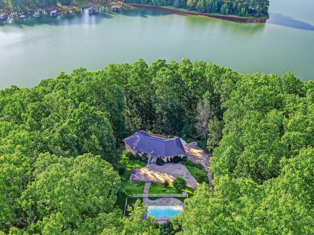 174 Highland Court Ct., Martin, GA 30557