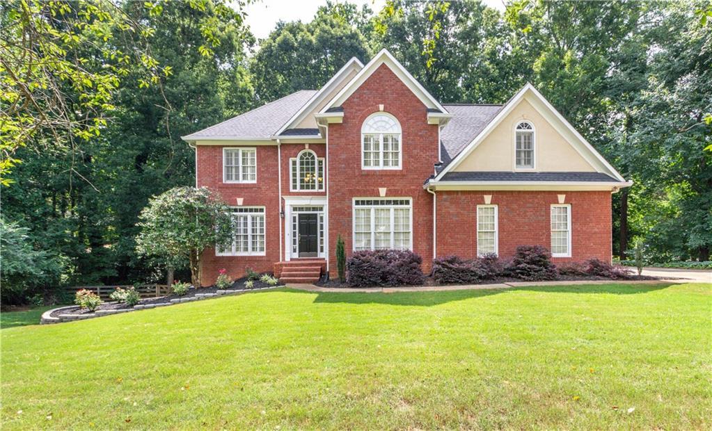 1620 Woodridge Ct., Cumming, GA 30041