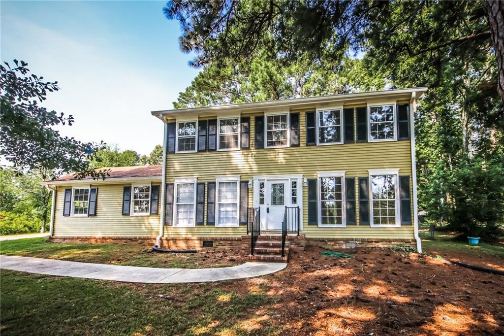 2158 Cedar Dr., Lawrenceville, GA 30043