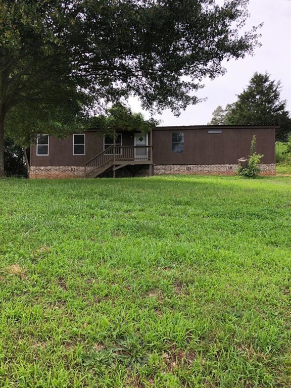 4347 Claude Peck Rd., Gainesville, GA 30506