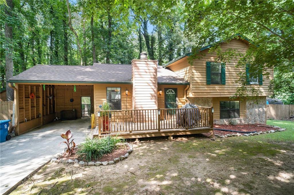 323 Hardwood Ln., Lawrenceville, GA 30044