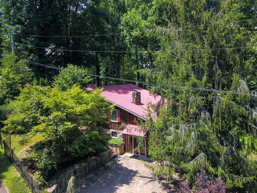 9360 Fleetwood Tr., Gainesville, GA 30506