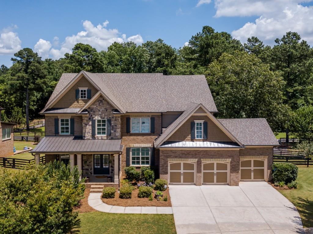 165 Cochran Farms Dr., Roswell, GA 30075