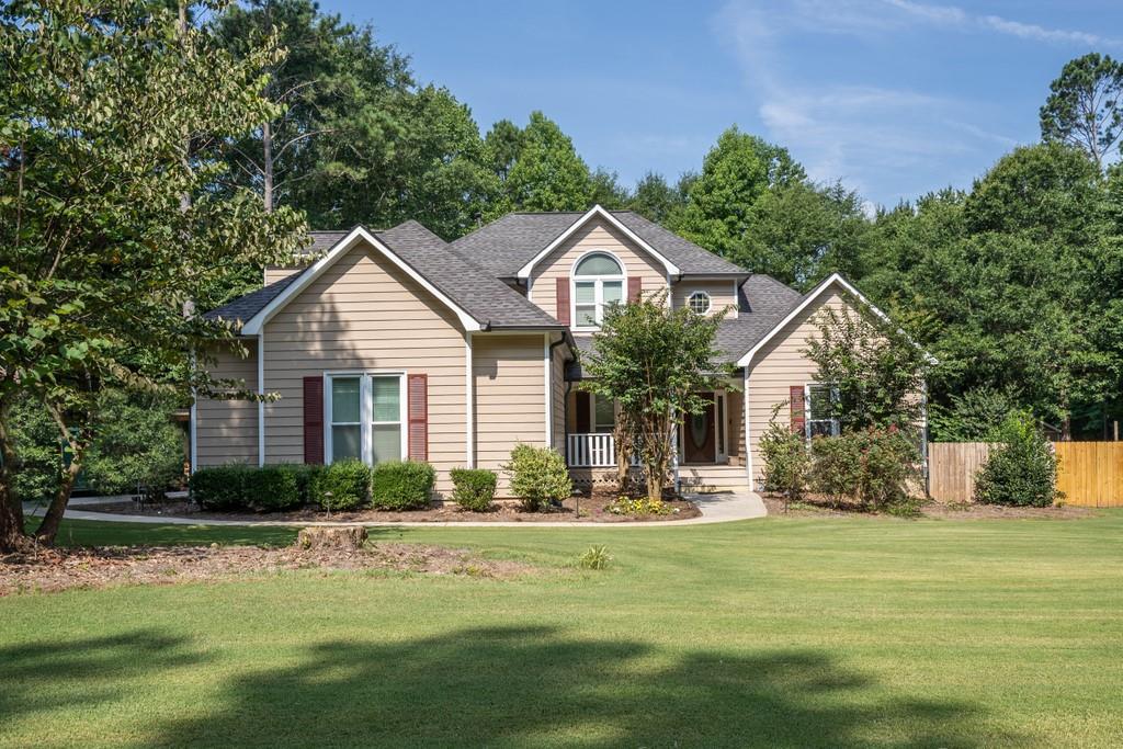 1015 Crown Corners Dr., McDonough, GA 30253