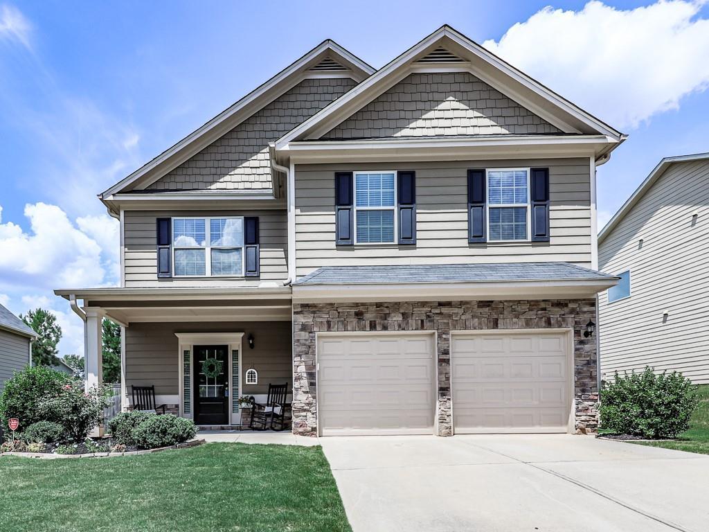 232 Stonewood Creek Dr., Dallas, GA 30132