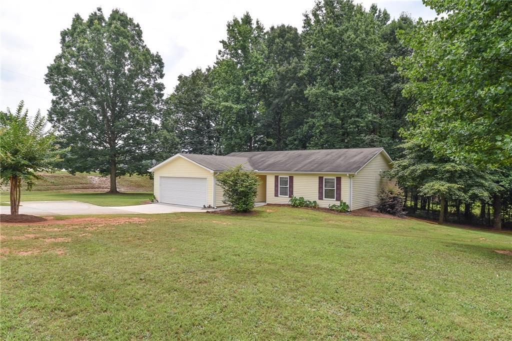 6618 County Line Rd., Lula, GA 30554