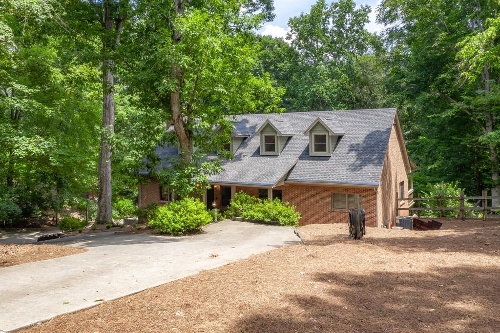 3337 Suwanee Creek Rd., Suwanee, GA 30024