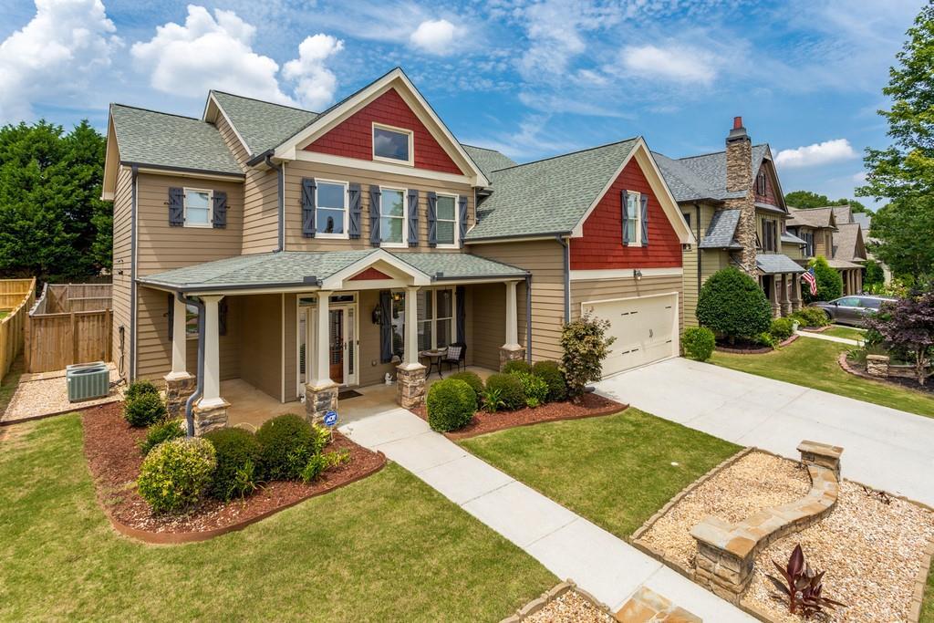 2683 Tullis Cove Dr., Loganville, GA 30052